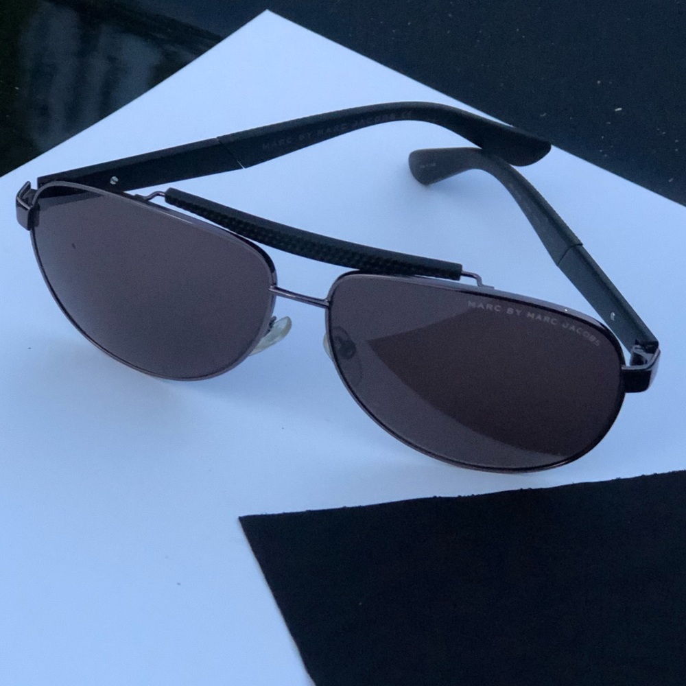 Unisex Authentic Marc Jacobs Sunglasses 🕶 Aviator